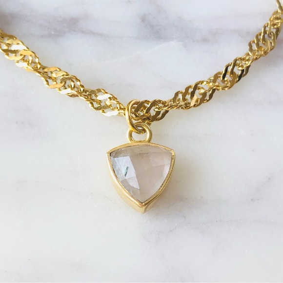 18K Gold Plated Rose Quartz Charm
Singapore Chain Bracelet - Picture 5 of 12